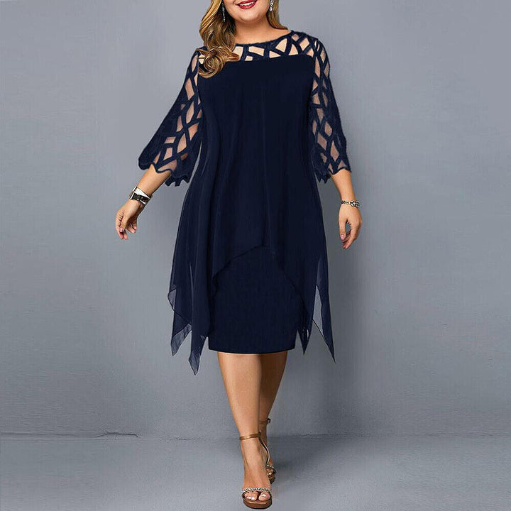 Nola | Robe de soirée midi élégante en dentelle grande taille avec manches 3/4, brodée et au design asymétrique.