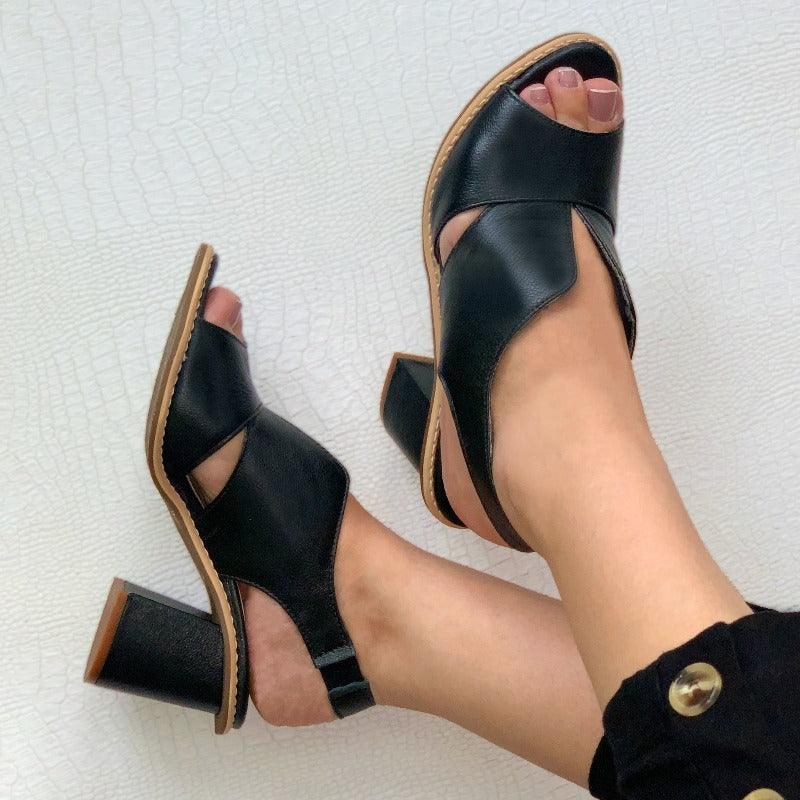 Fashyn | Sandales découpées tendance et élégantes pour un look d'été parfait