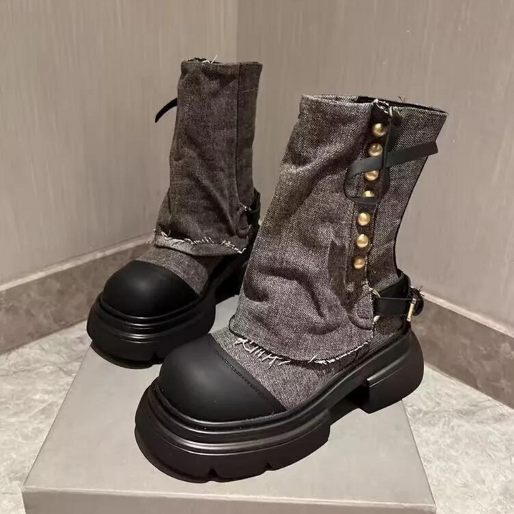 Bottes en denim KEONA™ élégantes pour des journées d'hiver chaudes.