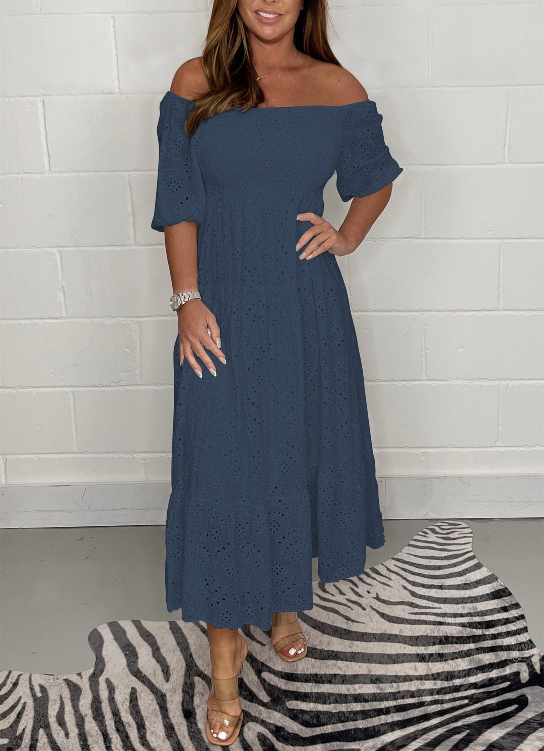 Giselle - Robe brodée chic décontractée pour un style élégant