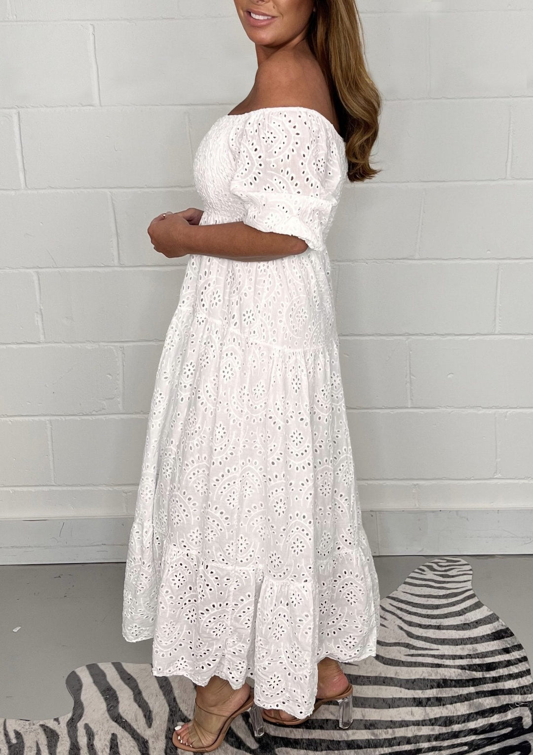 Giselle - Robe brodée chic décontractée pour un style élégant
