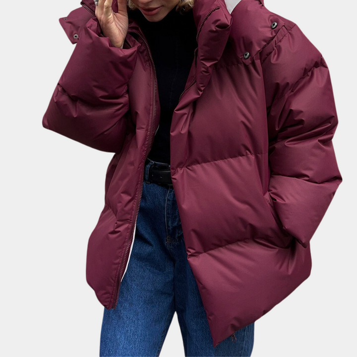 Veste élégante pour femme avec un léger rembourrage de Maron