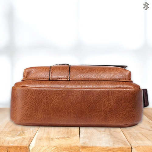 TravelLeaters Luxury Leather Laptop and Work Bag - Elegant Shoulder and Travel Bag for Travellers