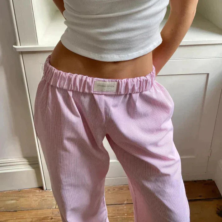 Samantha - Un pantalon en lin stylé pour un look rafraîchissant