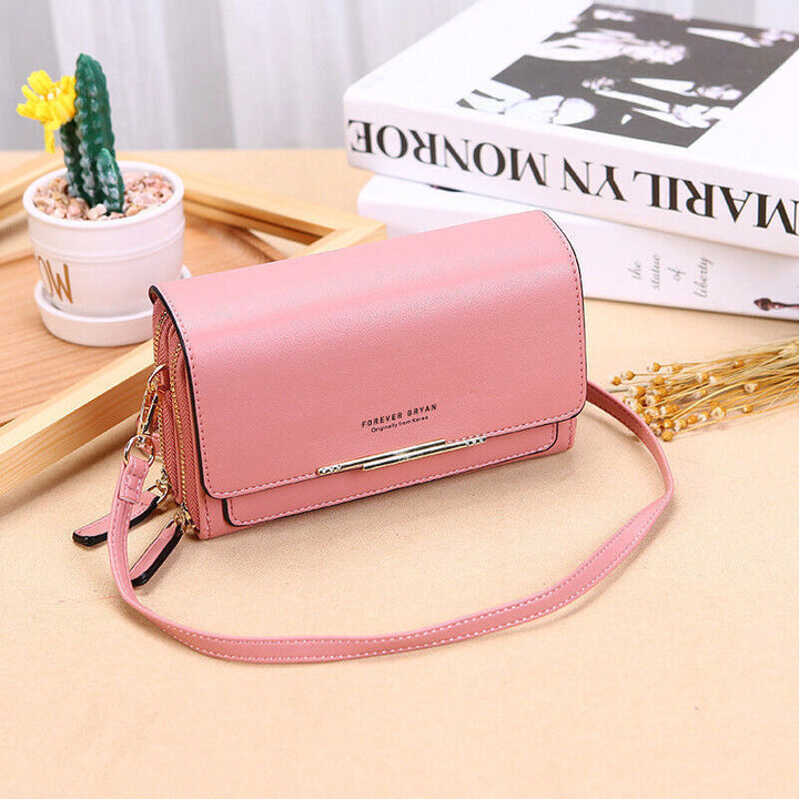 Sac en cuir synthétique élégant et classique pour un style intemporel.