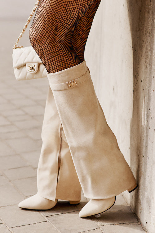 Kiara | Botte de genou élégantes avec une boucle tendance