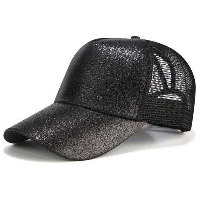 Casquette de baseball élégante avec espace pour une queue de cheval - La casquette idéale pour un look tendance féminin.