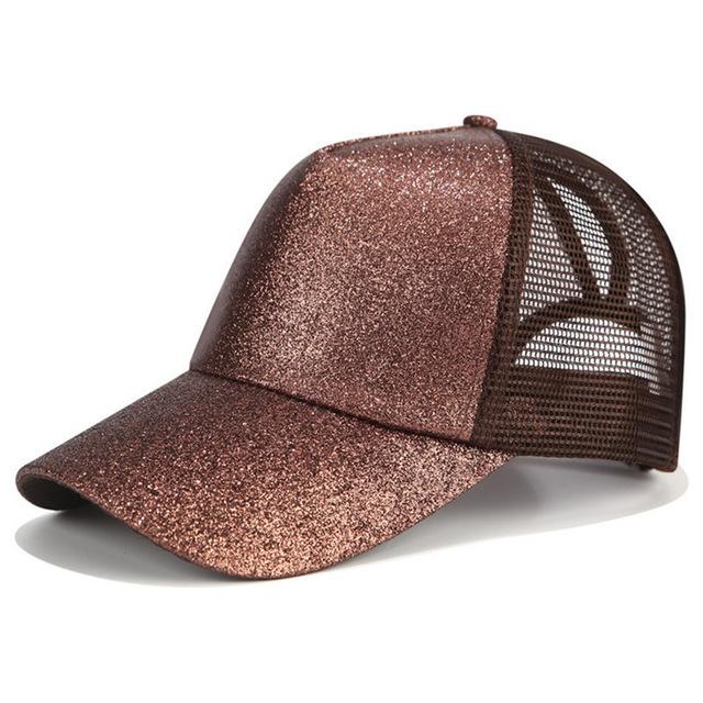 Casquette de baseball élégante avec espace pour une queue de cheval - La casquette idéale pour un look tendance féminin.