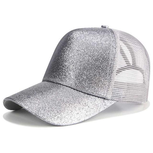 Casquette de baseball élégante avec espace pour une queue de cheval - La casquette idéale pour un look tendance féminin.