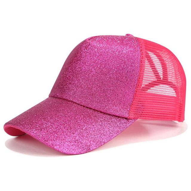 Casquette de baseball élégante avec espace pour une queue de cheval - La casquette idéale pour un look tendance féminin.