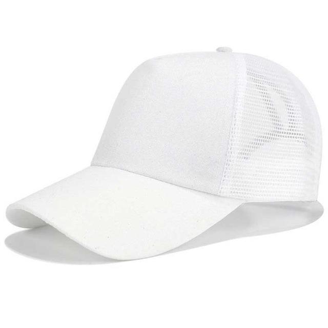 Casquette de baseball élégante avec espace pour une queue de cheval - La casquette idéale pour un look tendance féminin.