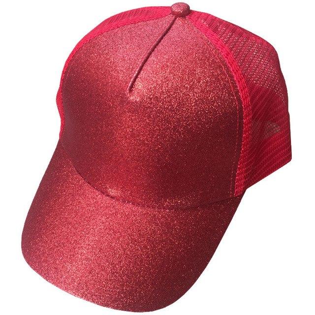 Casquette de baseball élégante avec espace pour une queue de cheval - La casquette idéale pour un look tendance féminin.