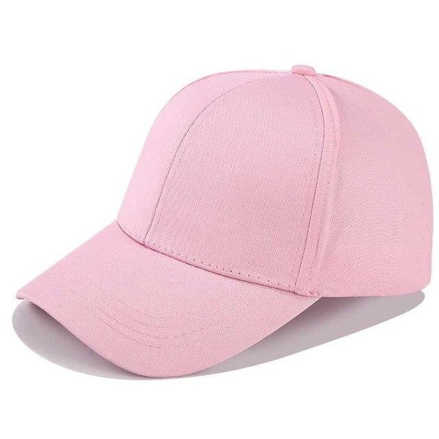 Casquette de baseball élégante avec espace pour une queue de cheval - La casquette idéale pour un look tendance féminin.