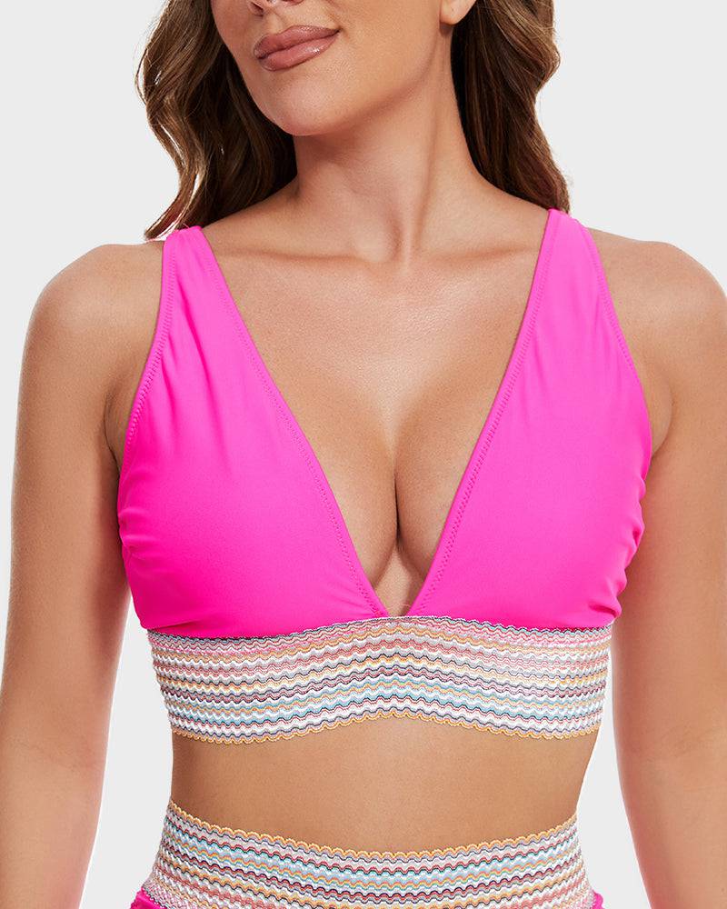 Bikini d'été pour femmes élégante en deux pièces avec une ceinture structurée élégante.