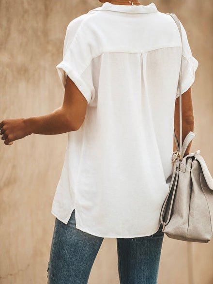 Esmée - Blouse élégante en coton avec lapel, manches courtes et poche pour un look chic et pratique